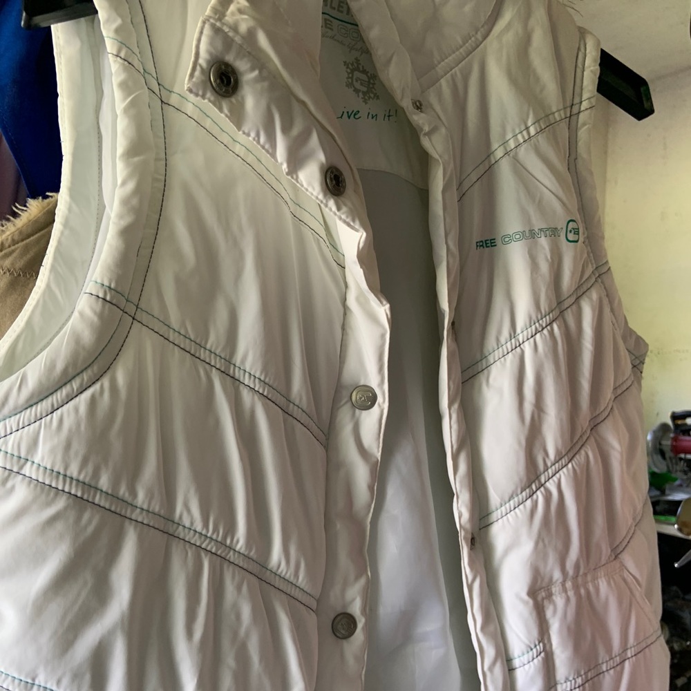 White vest